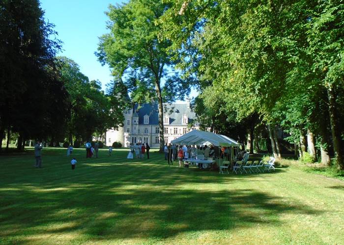 EVENEMENT DANS LE PARC