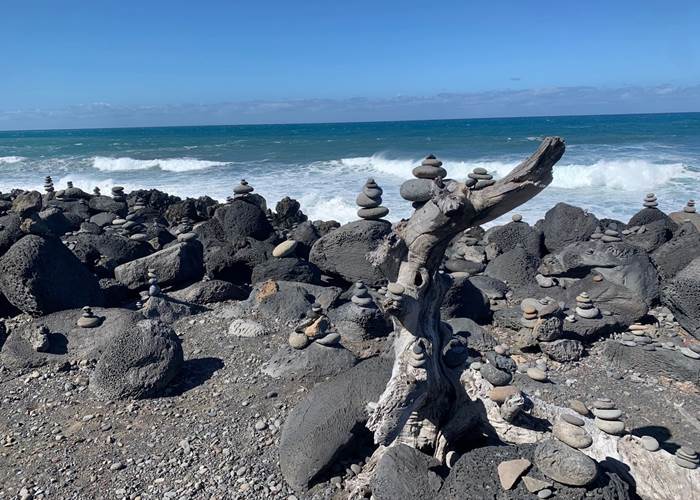 Le jardin zen, au bord de l'Océan Indien, proche de Cazadodo à Etang Salé