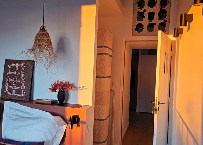 coucher soleil chambre rouge