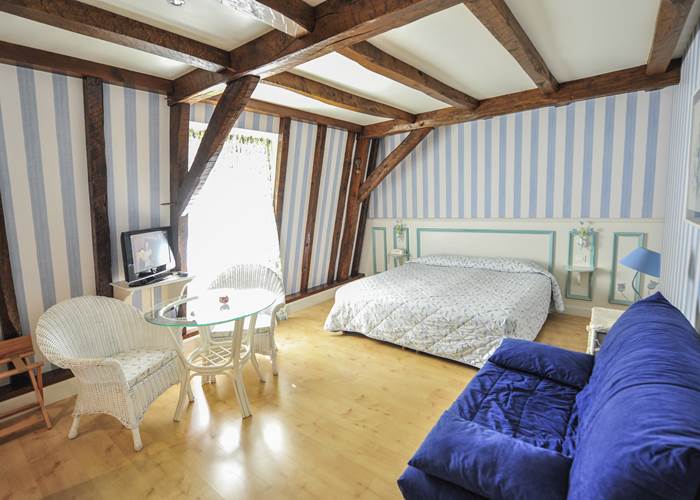 Villa Ric, chambres à Saint-Céré proche Rocamadour, vue nature