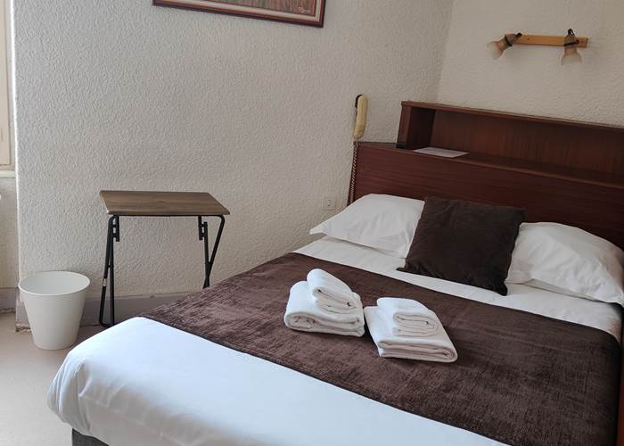 Au_Val_Dore_La_Bourboule_Chambre.Simple