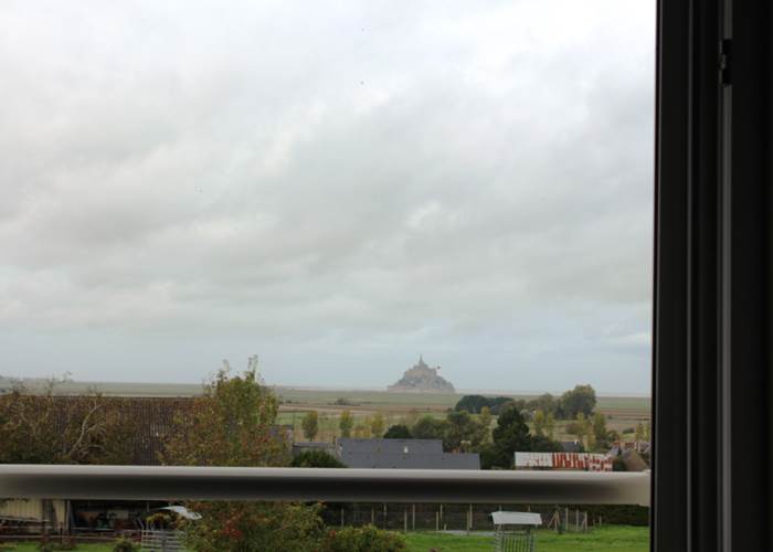 Autre vue sur le Mont St Michel de la chambre