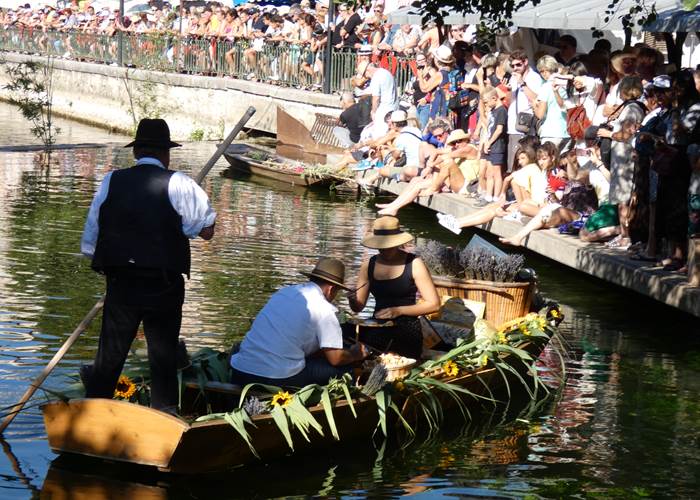 Marché flottant 2019