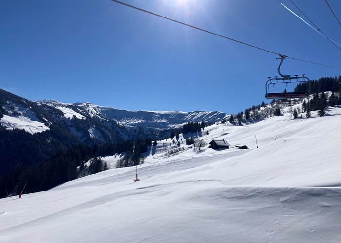 Telésiège du Mont Rond en avril