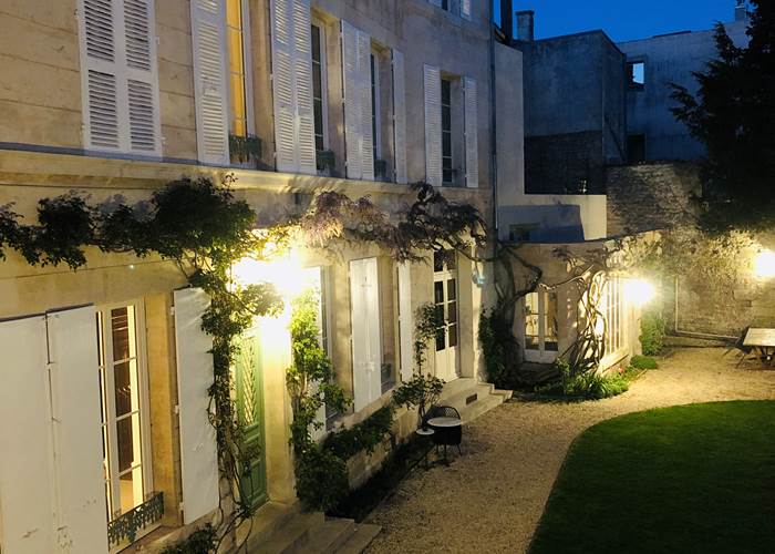 Jardin calme et arboré - LHP12