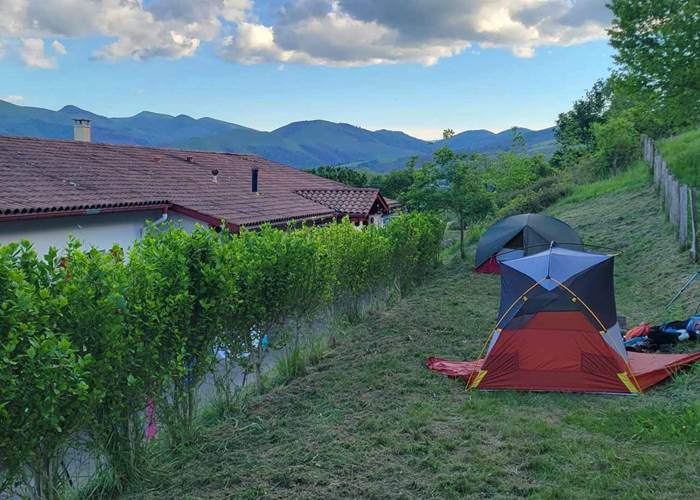 gr65 CAMPING COMPOSTELLE GITE OSTABAT