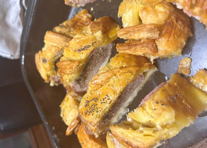 En plat d'hiver : un roulé de dinde en croûte "maison"