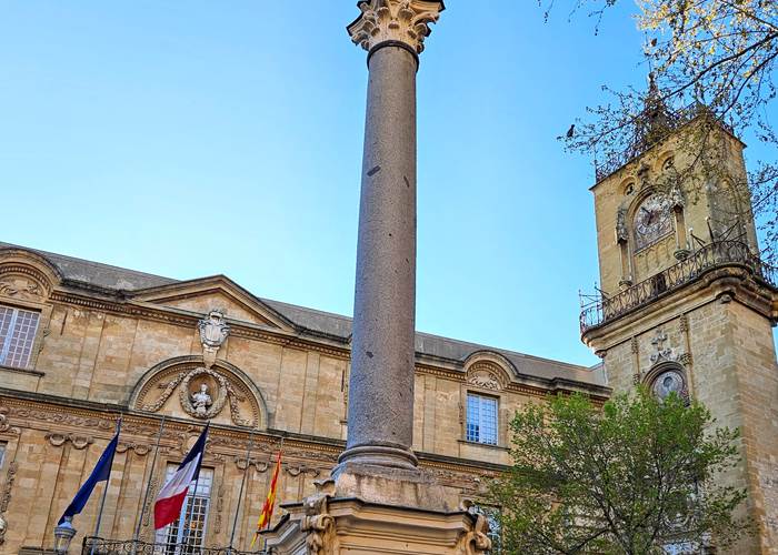 Place de l'Hôtel de Ville
