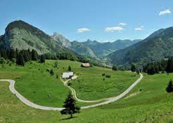 RANDONNÉE CHALETS DE L'ESSERT (BOUCLE)