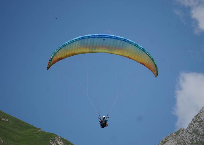 Issarbe est un spot de parapente pour survoler les montagnes des Pyrénées
