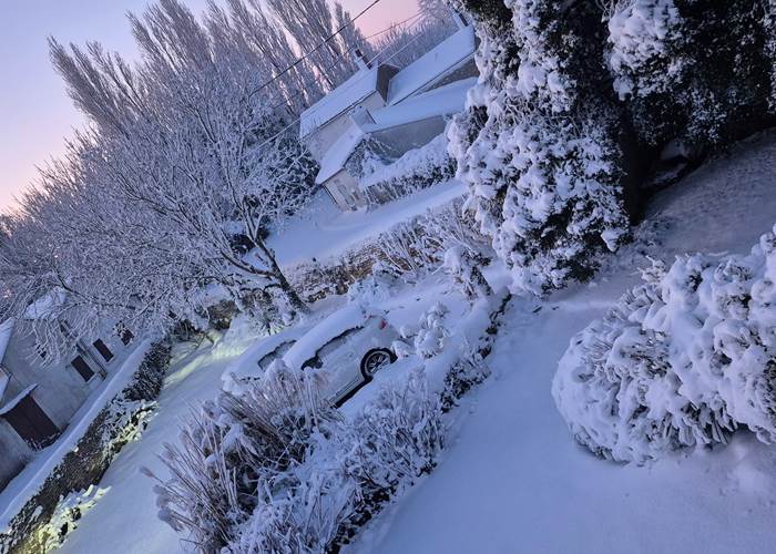 L'Enclos bleu sous la neige