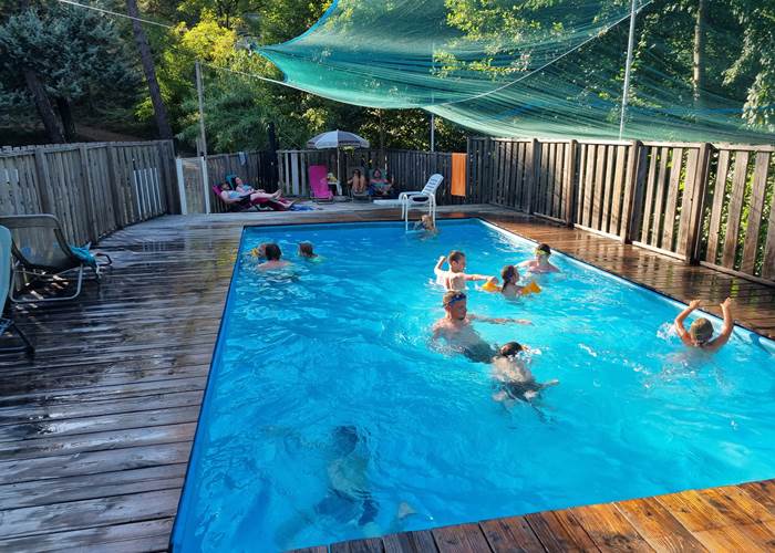 Piscine au Camping L'Orée Des Cévennes