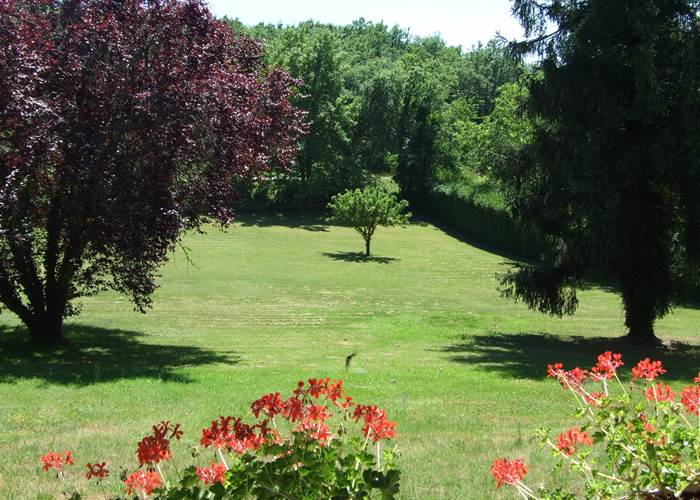 parc maison d'hôtes feuillantines dordogne