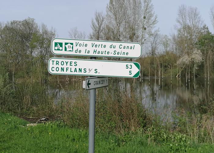 Voie Verte du Canal de la Haute Seine