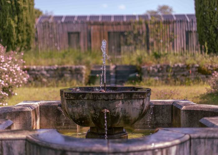Le gîte vu du jardin andalou-page