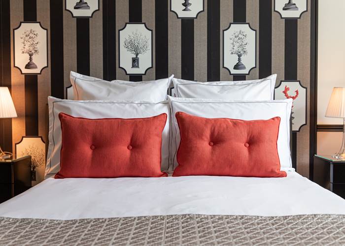 lit double largeur 140 cm