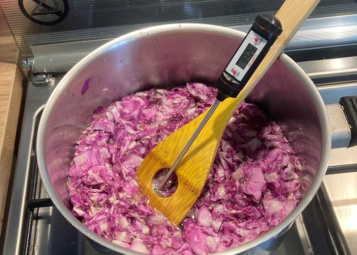 préparation confit de rose