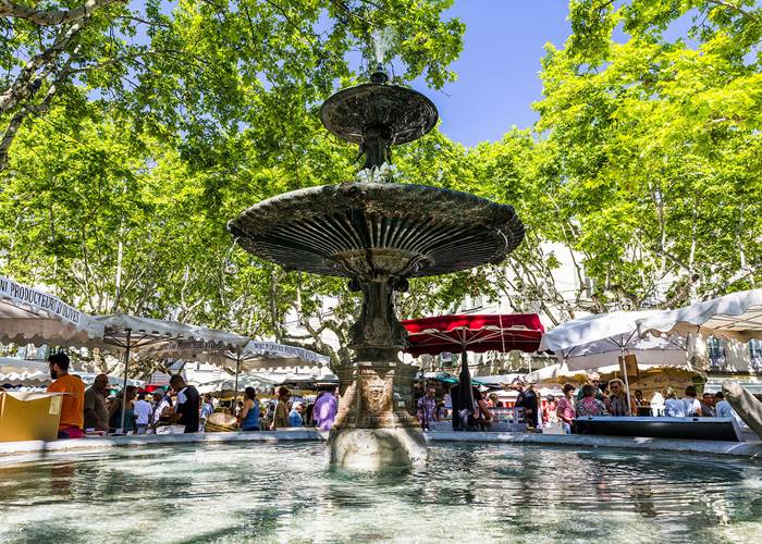 marchés-uzès
