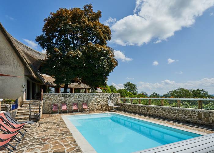 les bois de saint Auvent la piscine-page