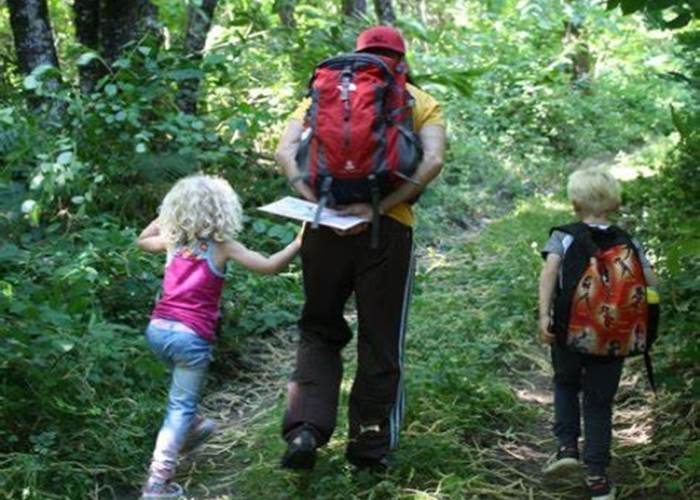 randonnées en famille depuis le camping