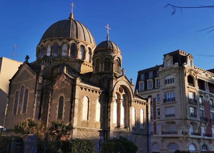 OCEAN 7 a vue sur l'église Saint Alexandre