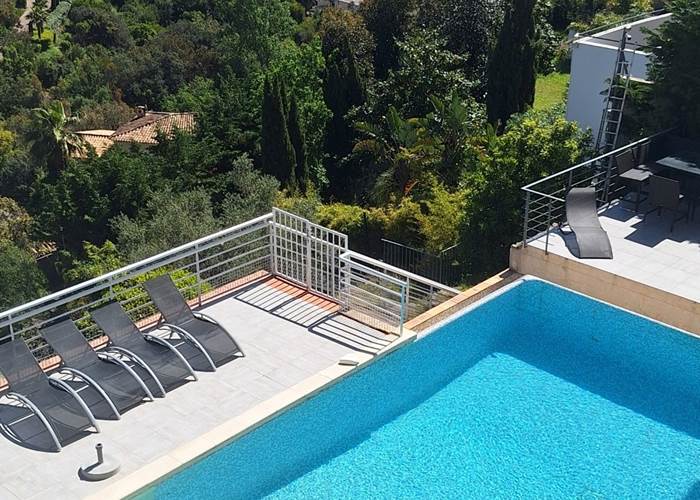 toit terrasse vue sur la piscine
