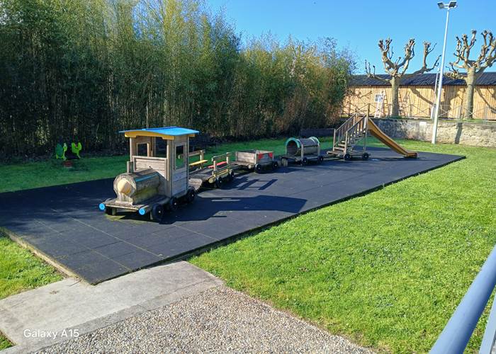 Jeux pour les enfants à 5 minutes à pied de MaisonMer