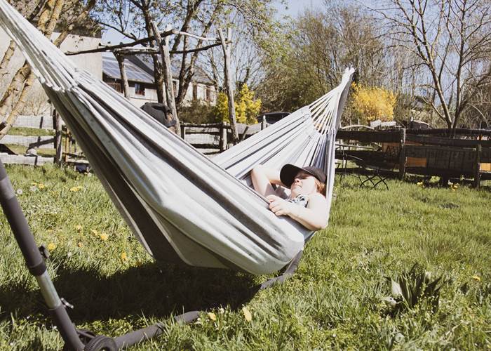 detente-hamac-jardin-aveyron