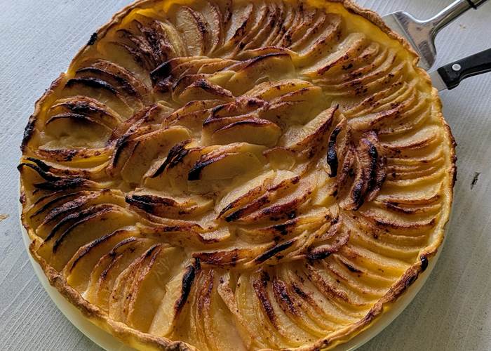 Tarte aux pommes du producteur bio