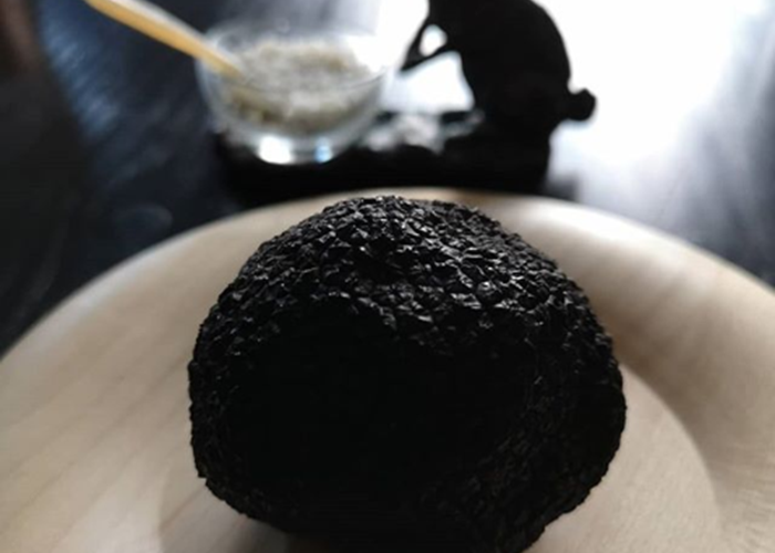 La plus belle #tubermelanosporum #extra #truffesnoires