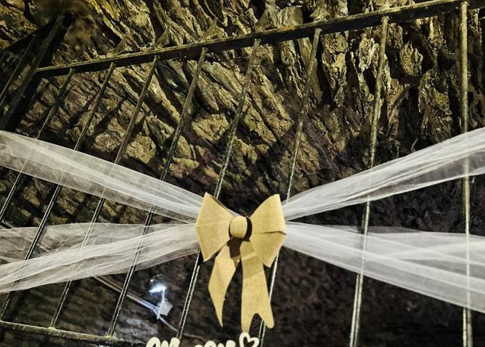 décoration ruban au château féodal de la roche-en-ardenne