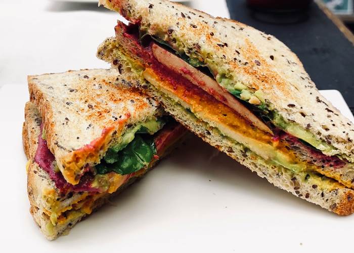la-cotentine-granville-bnb-chambre-hote-brunch
