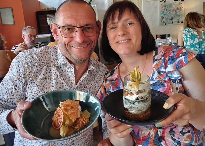 Ravie mon amie de profiter d'un moment gourmand au Chautovent