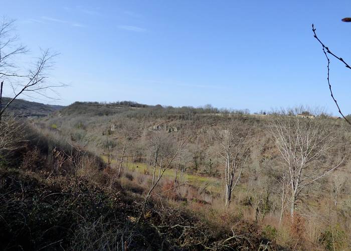 Au dessus du grand moulin-page