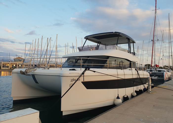 Convoyage Fountaine Pajot "MY 44"