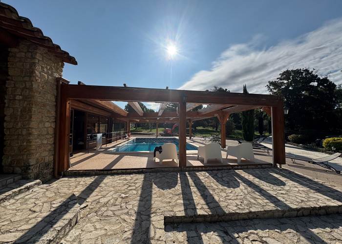 Piscine extérieure chauffée