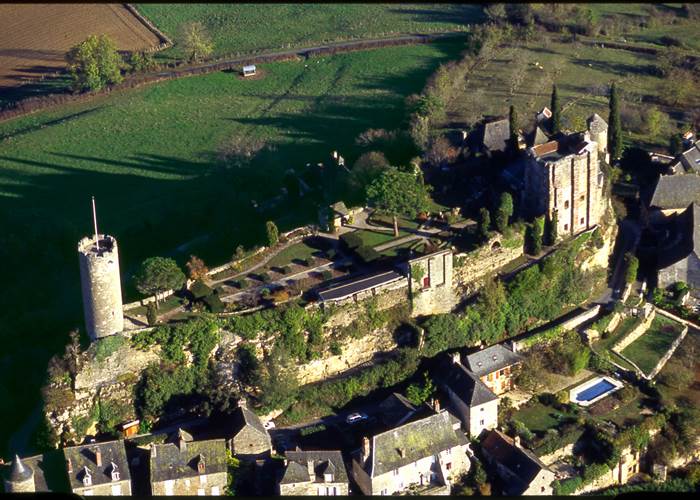 Turenne, village de caractère près de Noailhac en Corrèze dans la Vallée de la Dordogne