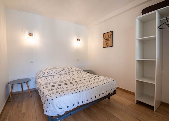 chambre lit double séjour calme