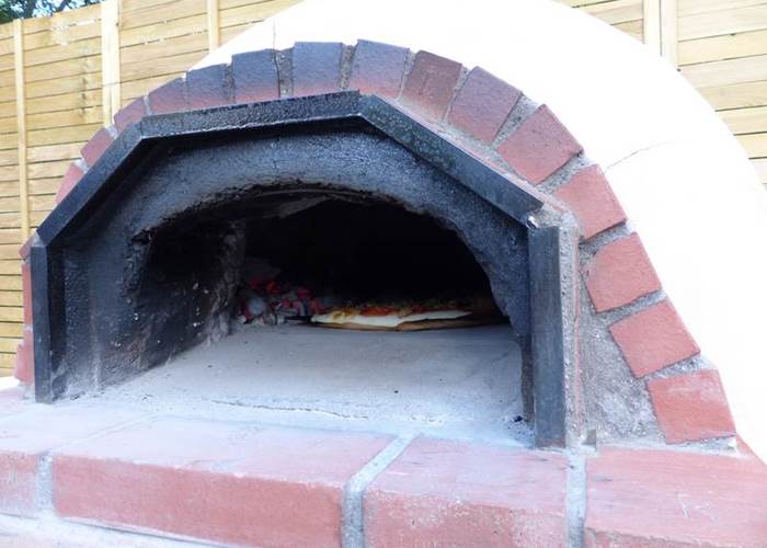 Auberge de 30 Pas Four et pizza en cuisson