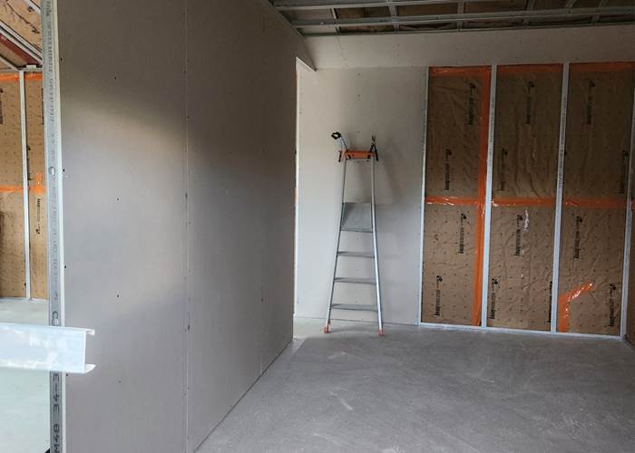 Travaux salle de réception, raillage et pose de placo