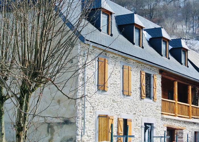 La maison vue depuis la rue
