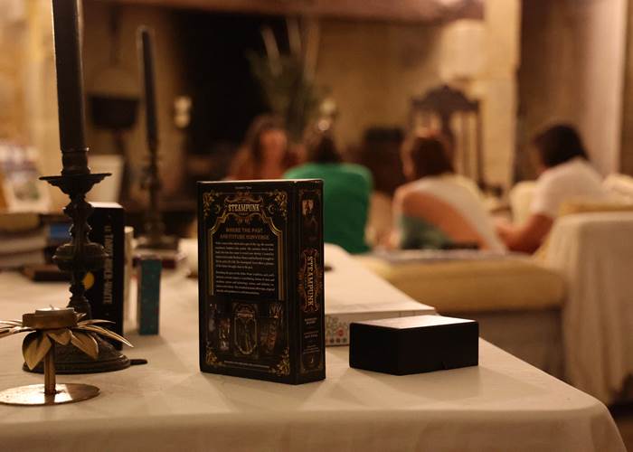 ateliers de cartomancie au Château de Saint-Chamarand dans le Lot