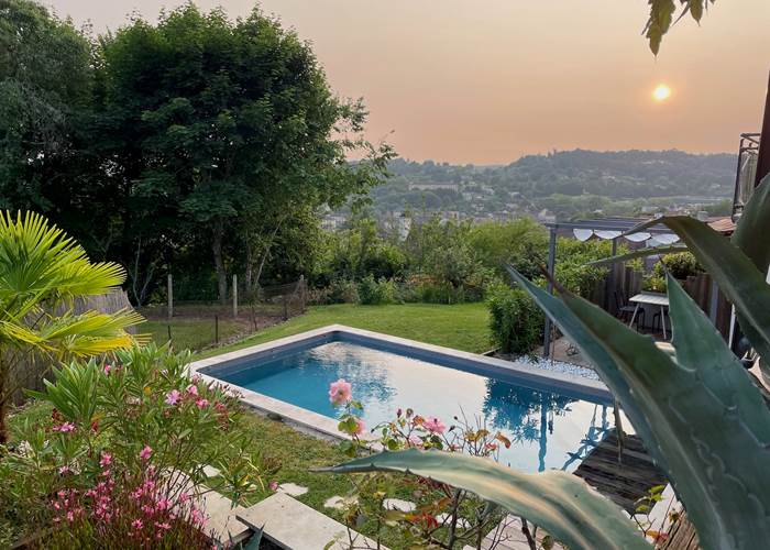 coucherdesoleil-piscineprivative-sarlat-locationdevacances-news