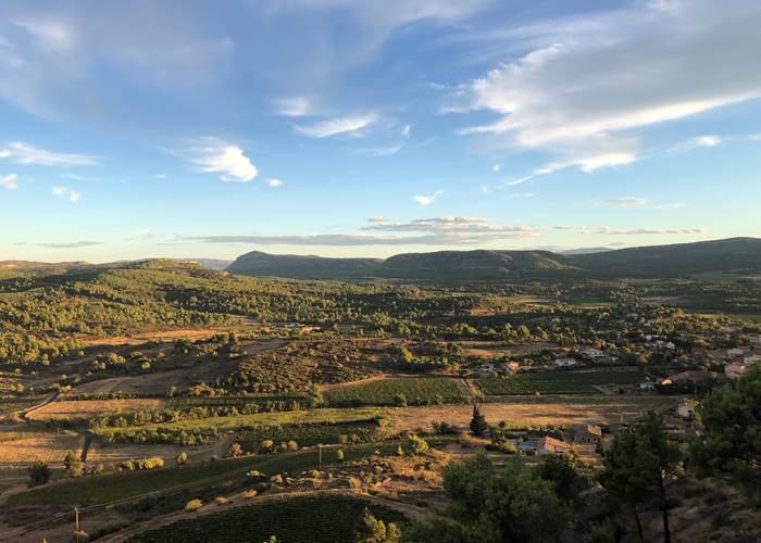Montséret, randonnée vers les vestiges du château
