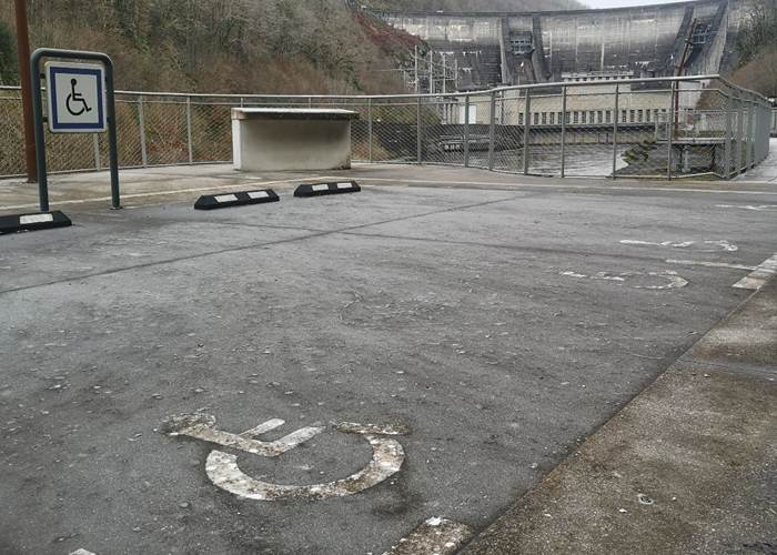 le parking PMR
