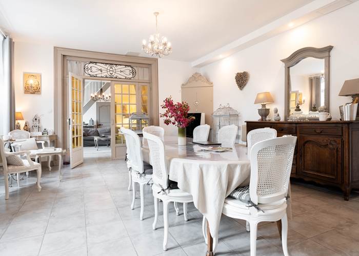 Salle à manger du Presbytère de Sévigny