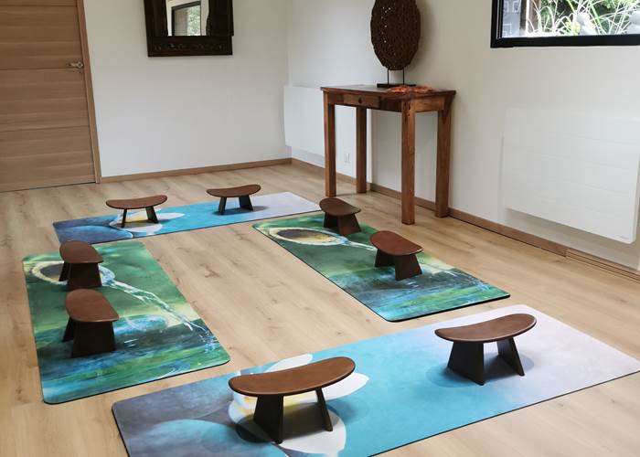 salle méditation yoga chambre d'hôtes morbihan bretagne spa séjour bien être repos ressourcement cure ayurvédique