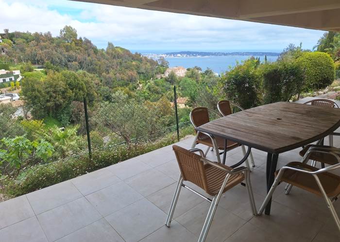 terrasse niveau chambres jardin