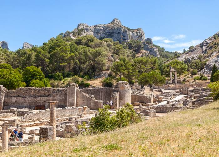 glanum saint remy de provence