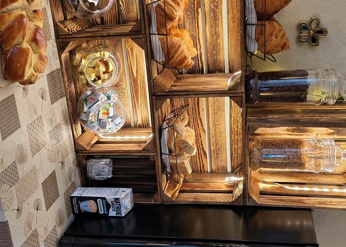 petit déjeuner maison d’hôtes La Flèche produits frais